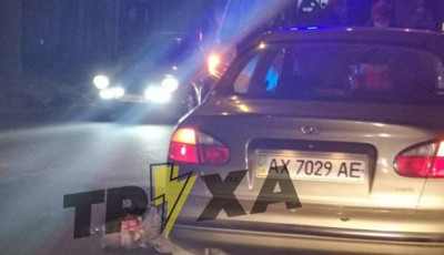 В Харькове девушка на Infiniti сбила женщину