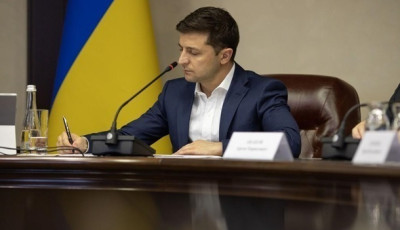 Зеленский утвердил изменения в закон о НАБУ