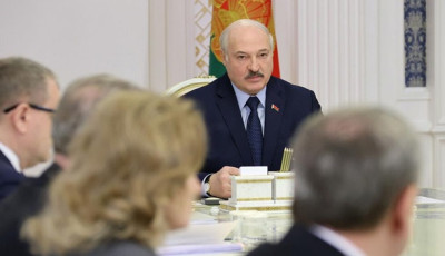 Отступать некуда: Лукашенко пообещал жесткий ответ на санкции
