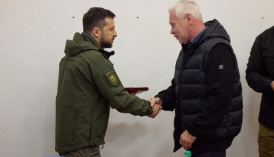 Зеленський вручив нагороди Терехову та Синєгубову