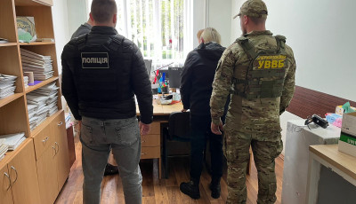 На Одещині викрито схему виїзду з України за підробленими документами про опікунство