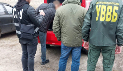 Внутрішня безпека Держприкордонслужби та СБУ викрили зрадника, який працював на фсб