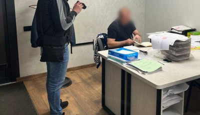Кіберполіцейські Дніпра викрили посадовця комунального підприємства у розтраті понад 9 млн грн