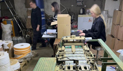 Поліцейські Одещини ліквідували підземний тютюновий цех із щомісячним доходом до 12 млн грн