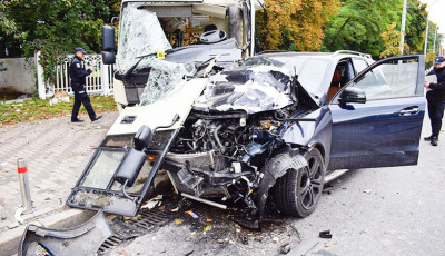 Сів за кермо «під кайфом» та в’їхав у автобус: у Києві судитимуть водія, з вини якого постраждали десятки людей