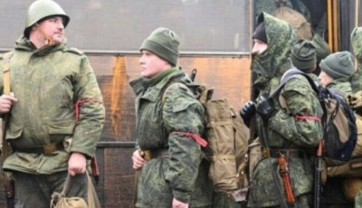 Розвідка Британії: командири сил РФ все частіше практикують карцер для порушників дисципліни