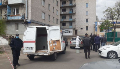 Спалах коронавірусу у Вишневому: мешканці почали тікати з гуртожитку через вікно