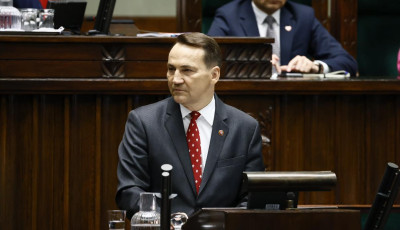 Сікорський відреагував на слова Келлога щодо розміщення польських сил в Україні