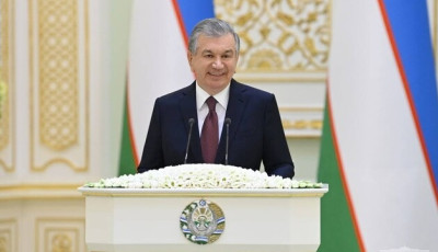 В Узбекистані голосують за нову конституцію, яка дозволяє президенту балотуватися утретє