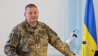 Залужний і командувач комітету начальників штабів США обговорили ситуацію на фронт