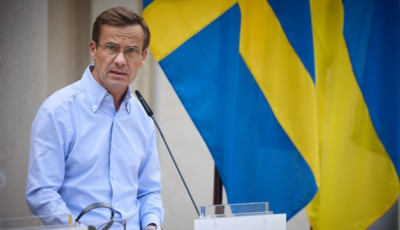 Швеція готова надати винищувачі та допомогти з розмінуванням моря після завершення війни - прем’єр
