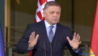 Замах на Фіцо: у Словаччині починається суд над нападником