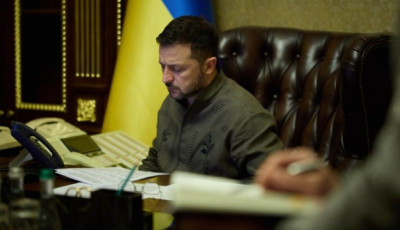 Зеленський і Шольц обговорили фінансування оборонної підтримки України