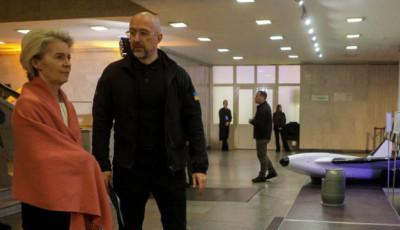 Урсулі фон дер Ляєн під час візиту до Києва показали ударні дрони українського виробництва