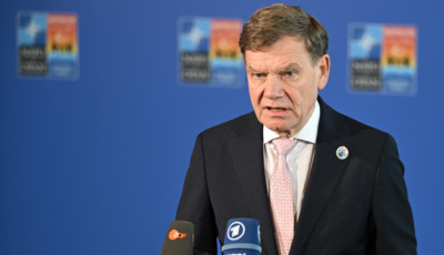 Вадефуль: використання заморожених активів РФ для позики Україні поки не обговорюється
