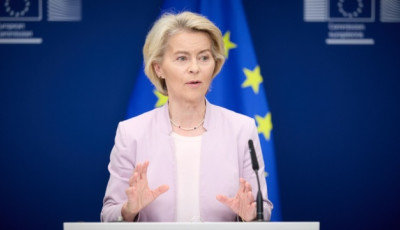 Президентка Єврокомісії представила три варіанти фінансової підтримки України