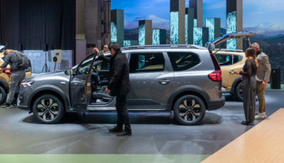 Dacia скоротить виробництво на основному заводі та звільнить 1,2 тисячі працівників - профспілка SAD