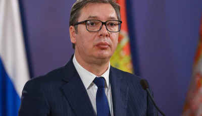Президент Сербії хоче зустрітись з Путіним у вересні