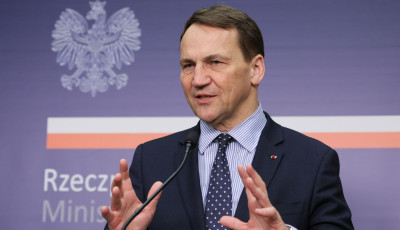 Це було зроблено навмисно - Сікорський про обстріл Росією польського підприємства у Вінниці
