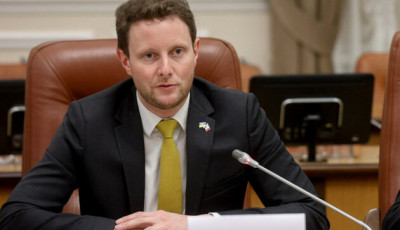 Міністр Макрона розповів про своє коріння з України