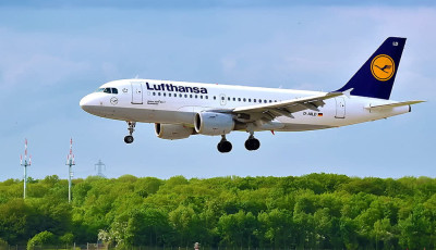 Працівники Lufthansa масово страйкують під час 100-річного ювілею компанії
