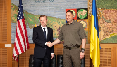 Єрмак поспілкувався з радником Байдена – йшлося про формулу миру та події на фронті