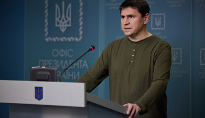 Президент ухвалив усі необхідні рішення для захисту країни, ЗСУ чинять активний спротив російським військам – радник керівника Офісу Глави держави