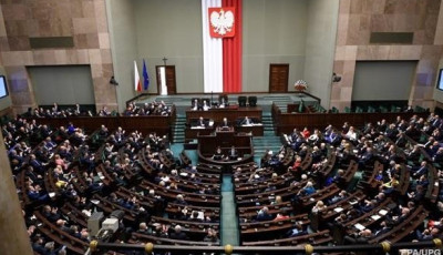 Сейм Польщі ухвалив постанову про звільнення політвязнів