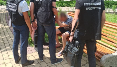 Під час одержання хабара затримано майора ЗСУ