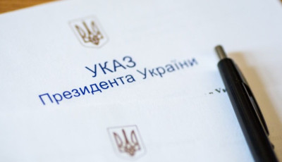 Президент України відзначив 27-й та 2-й полки Нацгвардії почесними відзнаками