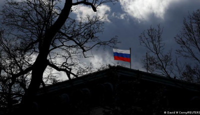Спецслужбы РФ планировали взорвать боеприпасы не в 2014 году в Чехии, а позже и в Болгарии - министр
