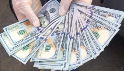 $1500 хабаря за «спасіння» від армії – Тернопільські поліцейські затримали заступника військового комісара району